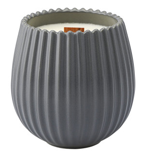 Свеча ароматическая с деревянным фитилём nutmeg, leather & vanilla из коллекции edge, серый, 60 ч 