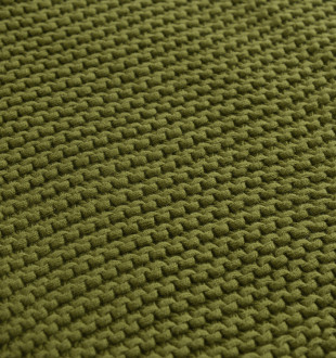 Плед из хлопка жемчужной вязки оливкового цвета из коллекции essential, 130х180 см 